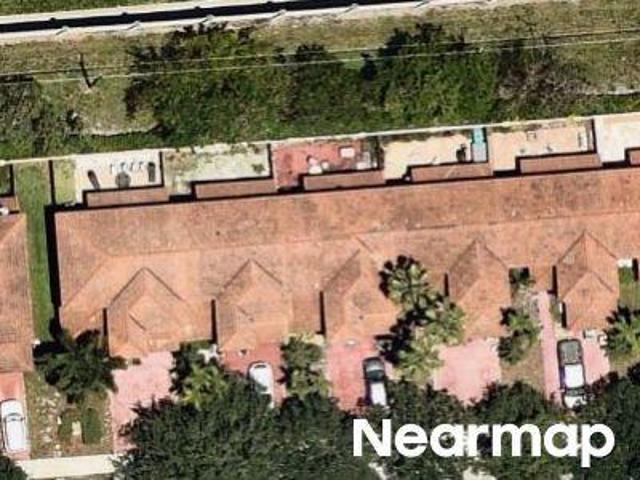 N Forest Oak Cir