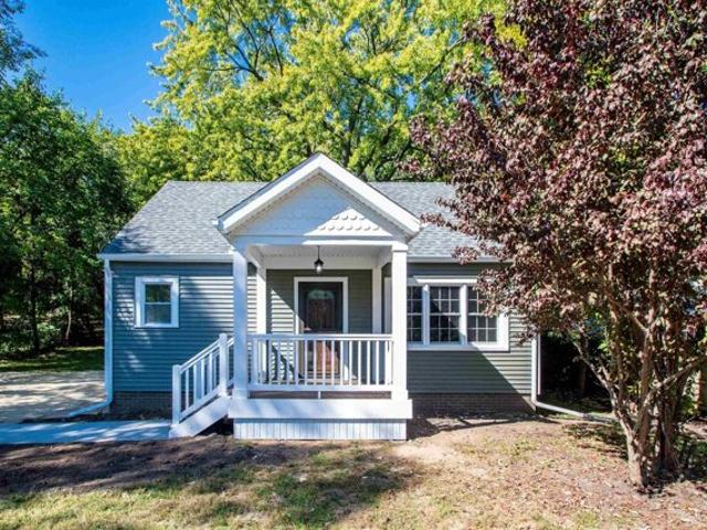 N Galena Rd, Peoria, Home For Sale