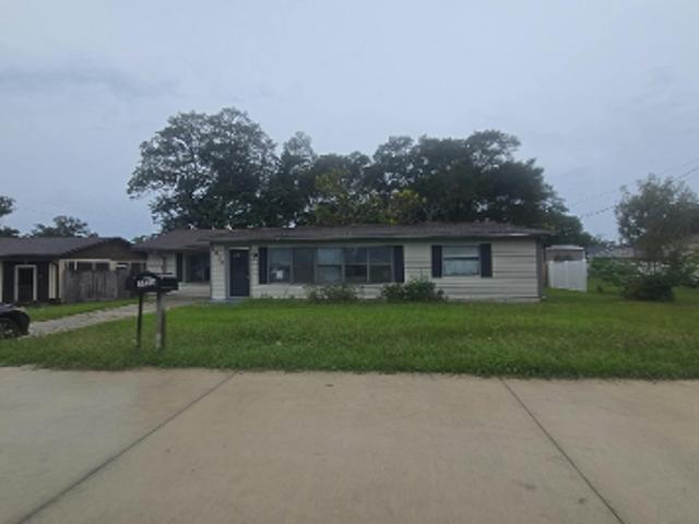 N Garfield Ave