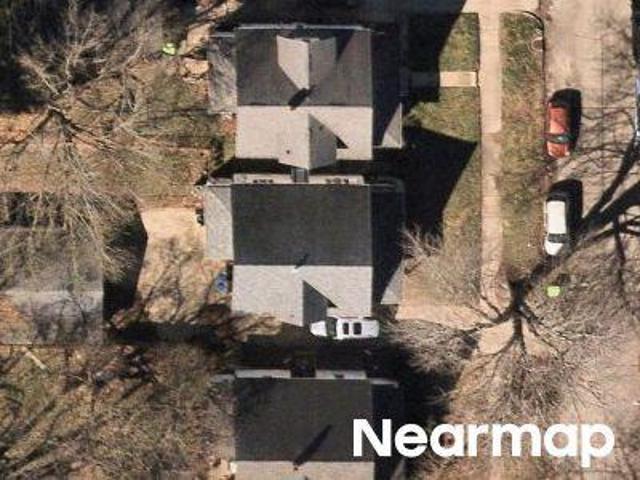 N Graceland Ave