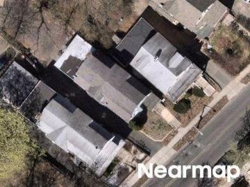 N Grove St