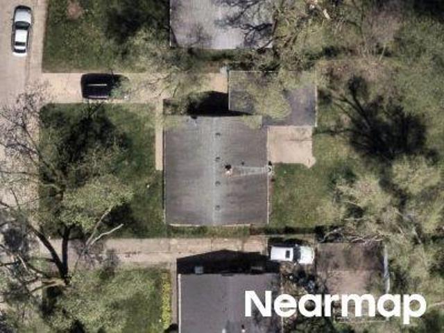 N Hammes Ave