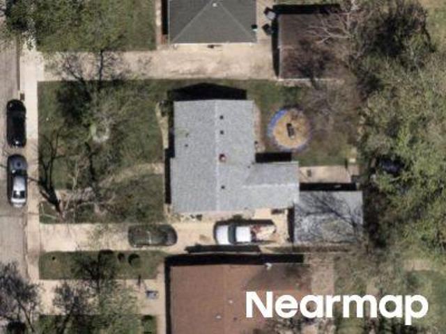 N Hammes Ave