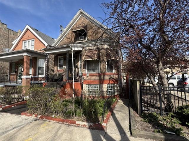 N Hamlin Ave