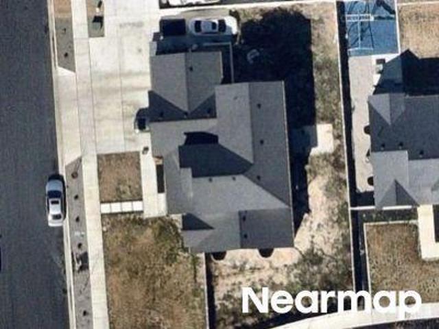 N Hampton Ln