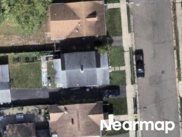 N Harrison St