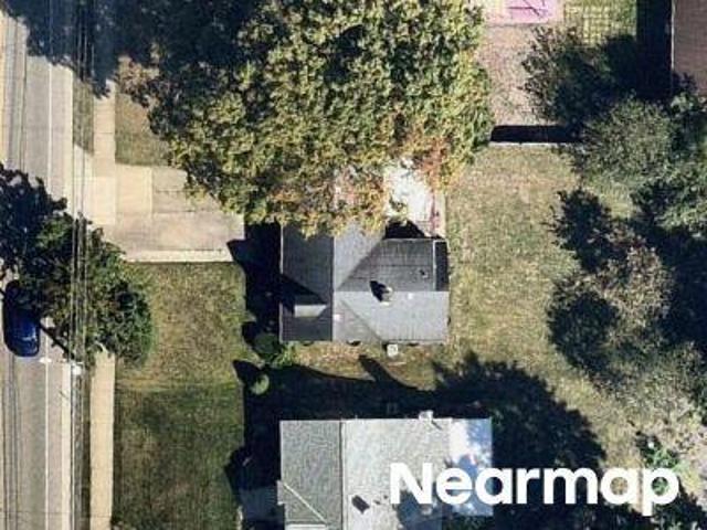 N Hawkins Ave