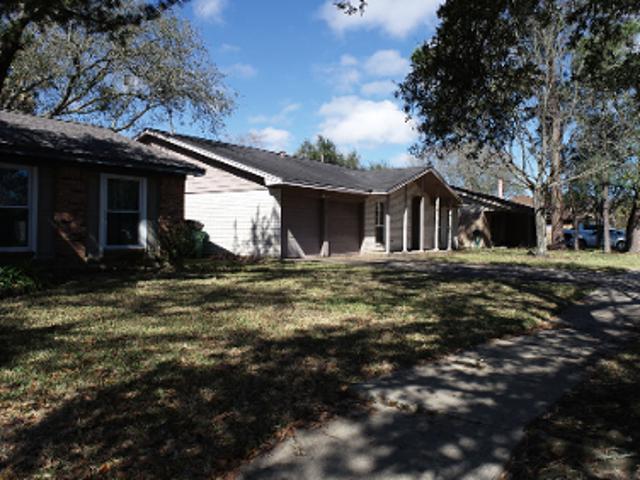 N Heron Dr
