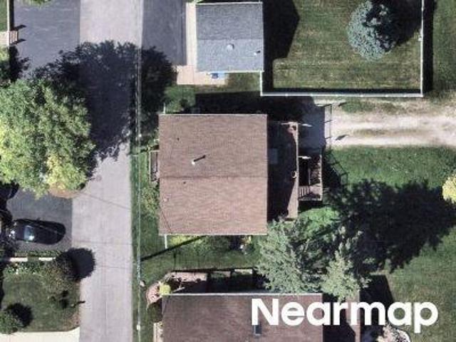 N Hickory Ln