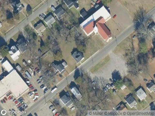 N Holly Ave