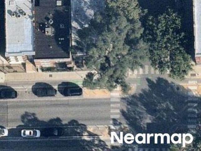 N Honore St