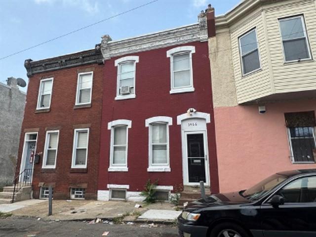 N Hope St