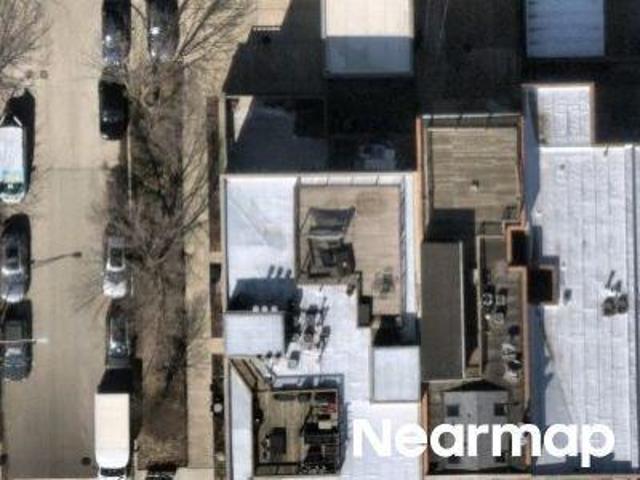 N Hoyne Ave Apt 1a