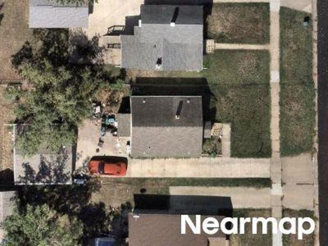 N Indiana Ave