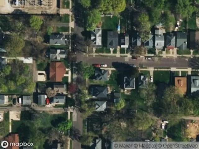 N Indiana Ave