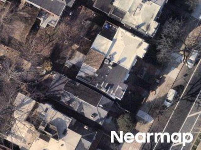 N Jackson St