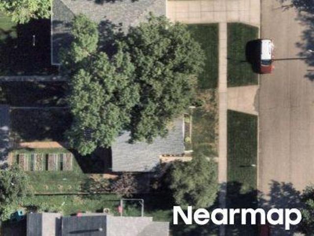 N Kansas Ave