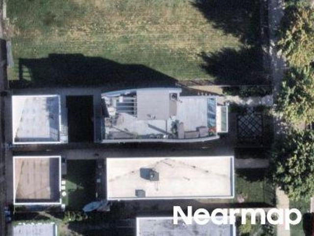N Kedzie Ave