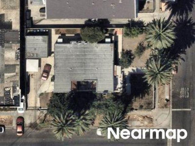 N Kenmore Ave