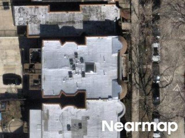 N Kenmore Ave
