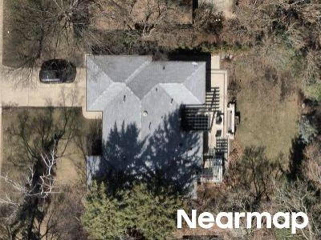 N Kenton Ave