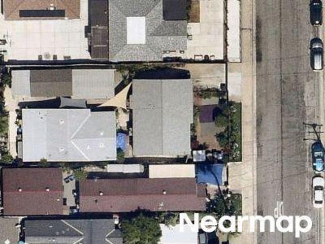 N Kern Ave