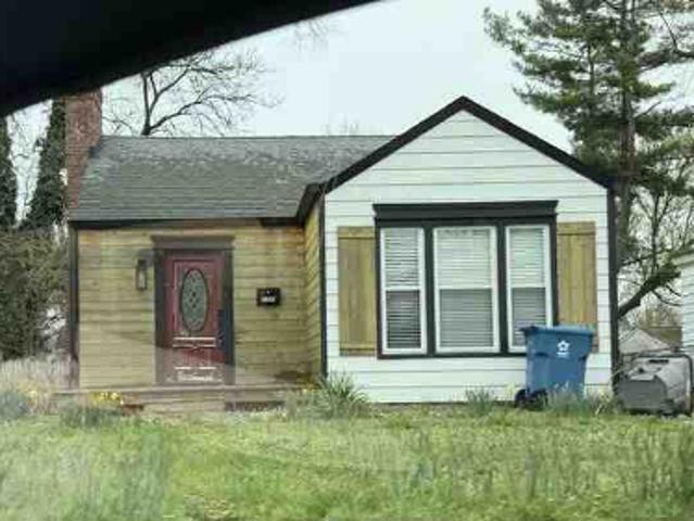 N Keystone Ave
