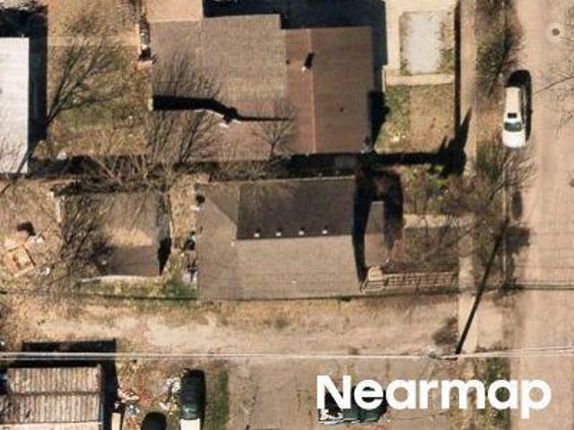N Luett Ave