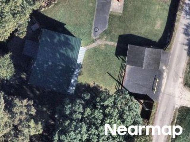 N Lakewood Dr