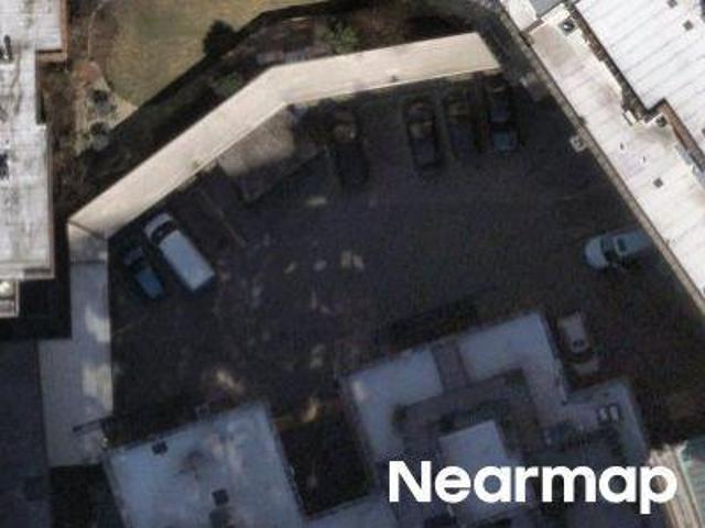 N Lake Shore Dr # 13d