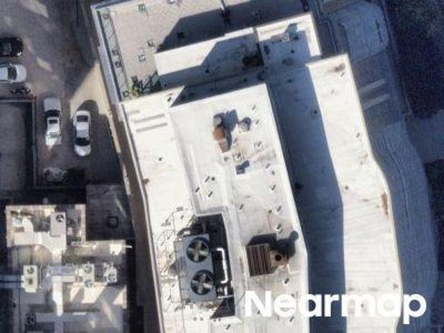N Lake Shore Dr Apt 27a