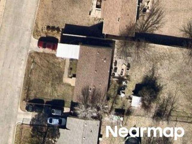 N Lansing Pl