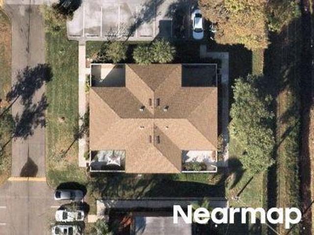 N Lawnwood Cir