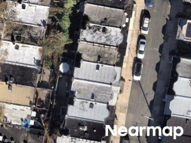 N Lecount St