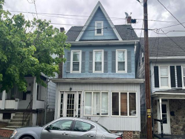 N Lehigh St