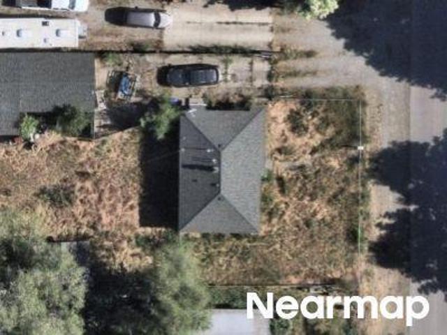 N Lily Rd