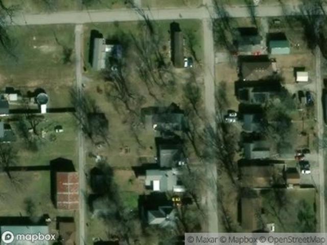 N Linden St