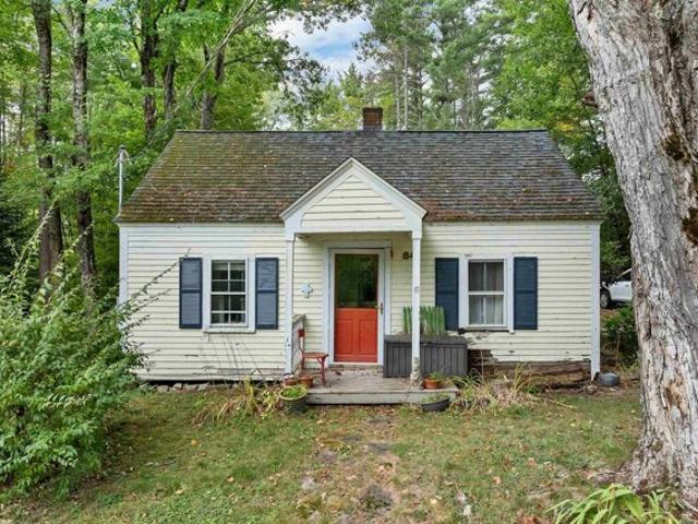 N Line Rd, Wolfeboro, Home For Sale