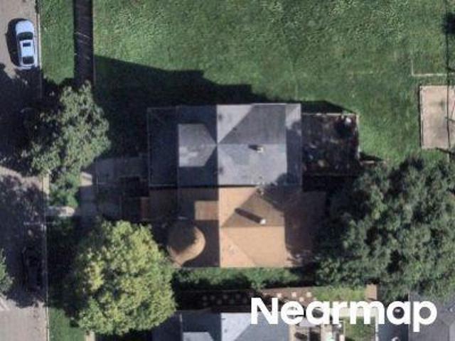N Lockwood Ave