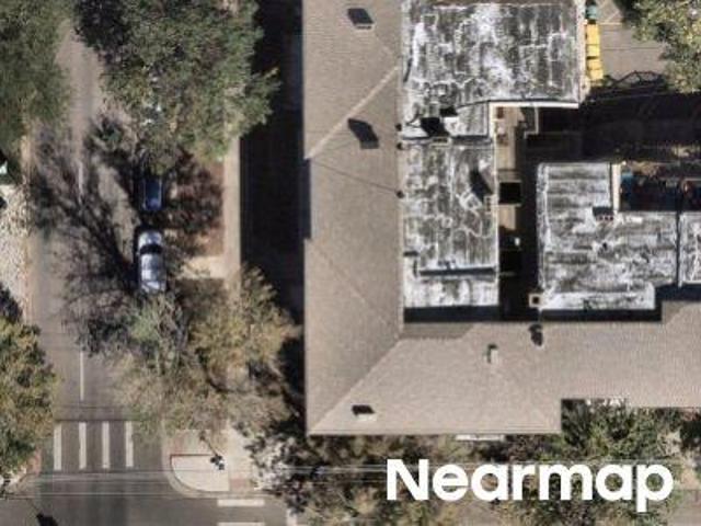 N Logan St