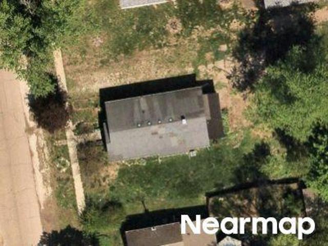 N Logan St