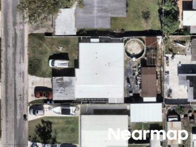 N Lois Ave