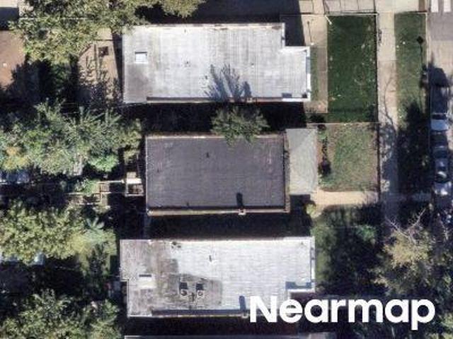 N Lorel Ave
