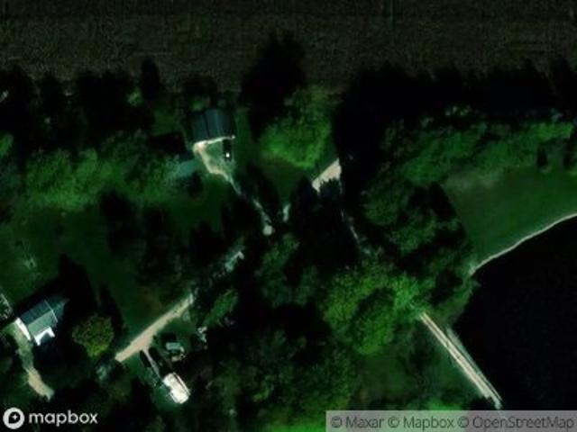 N Lower Lake Dr