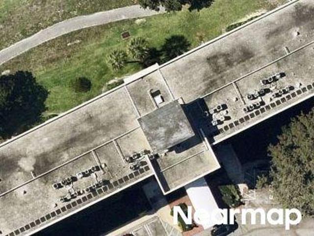 N Palm Aire Dr Apt 102