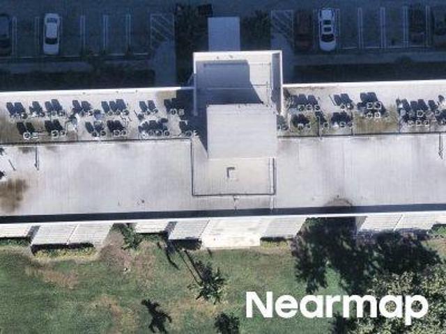 N Palm Aire Dr Apt 302