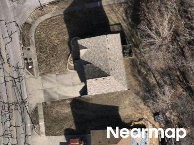 N Palmer Ave