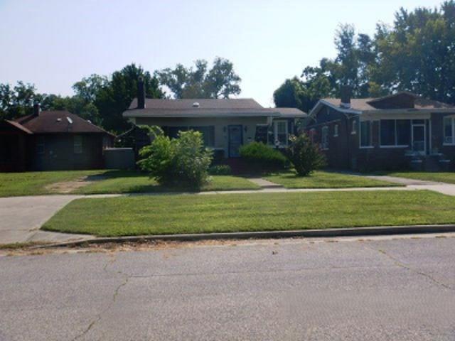 N Park Dr