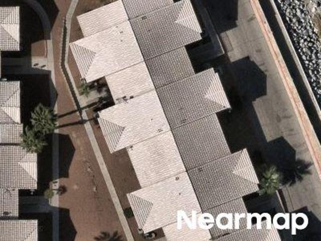 N Pecos Rd