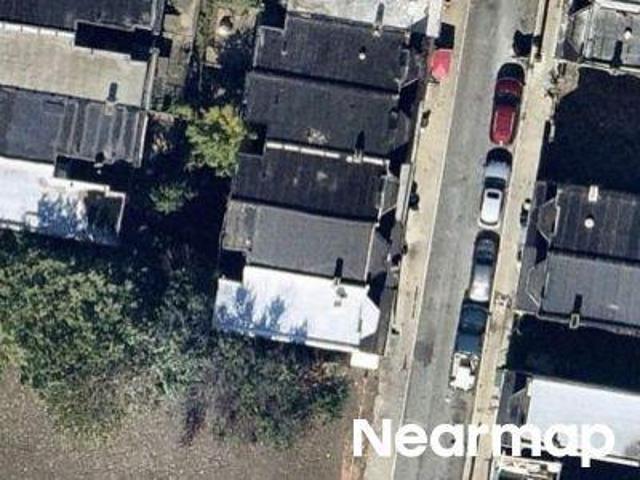 N Peach St